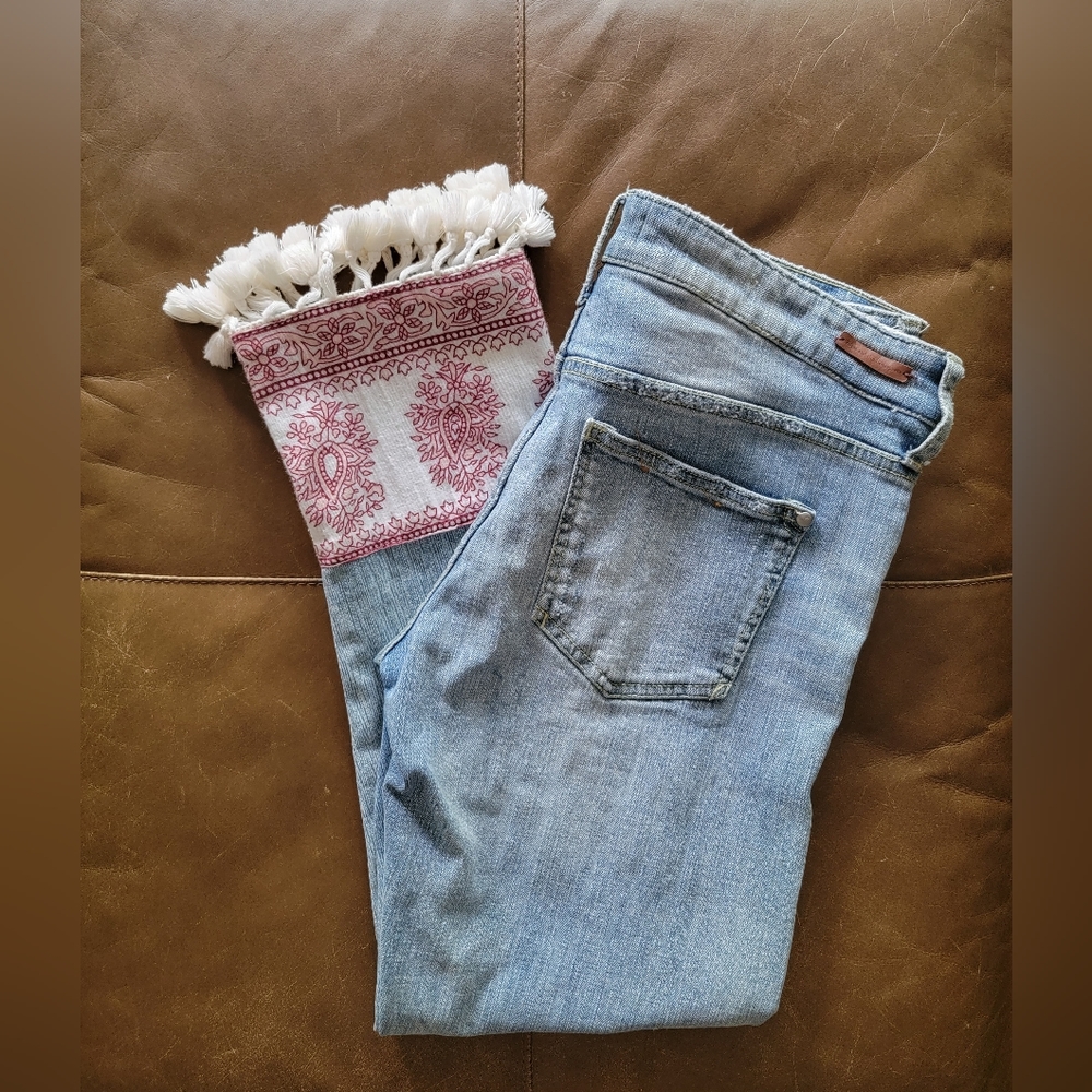 Anthro Pilcro and the Letterpress Cropped Denim Tasseled Print Hem size 28 - Picture 2 of 5
